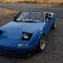 johny_s_garage